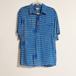 Manuhealii - Blue and White Print Shirt